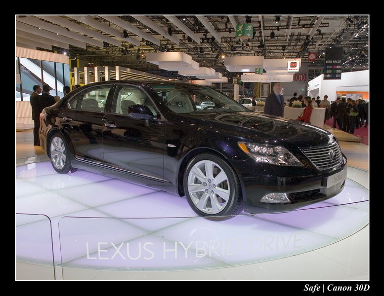 Oct 06 - Mondial Auto Paris - 035